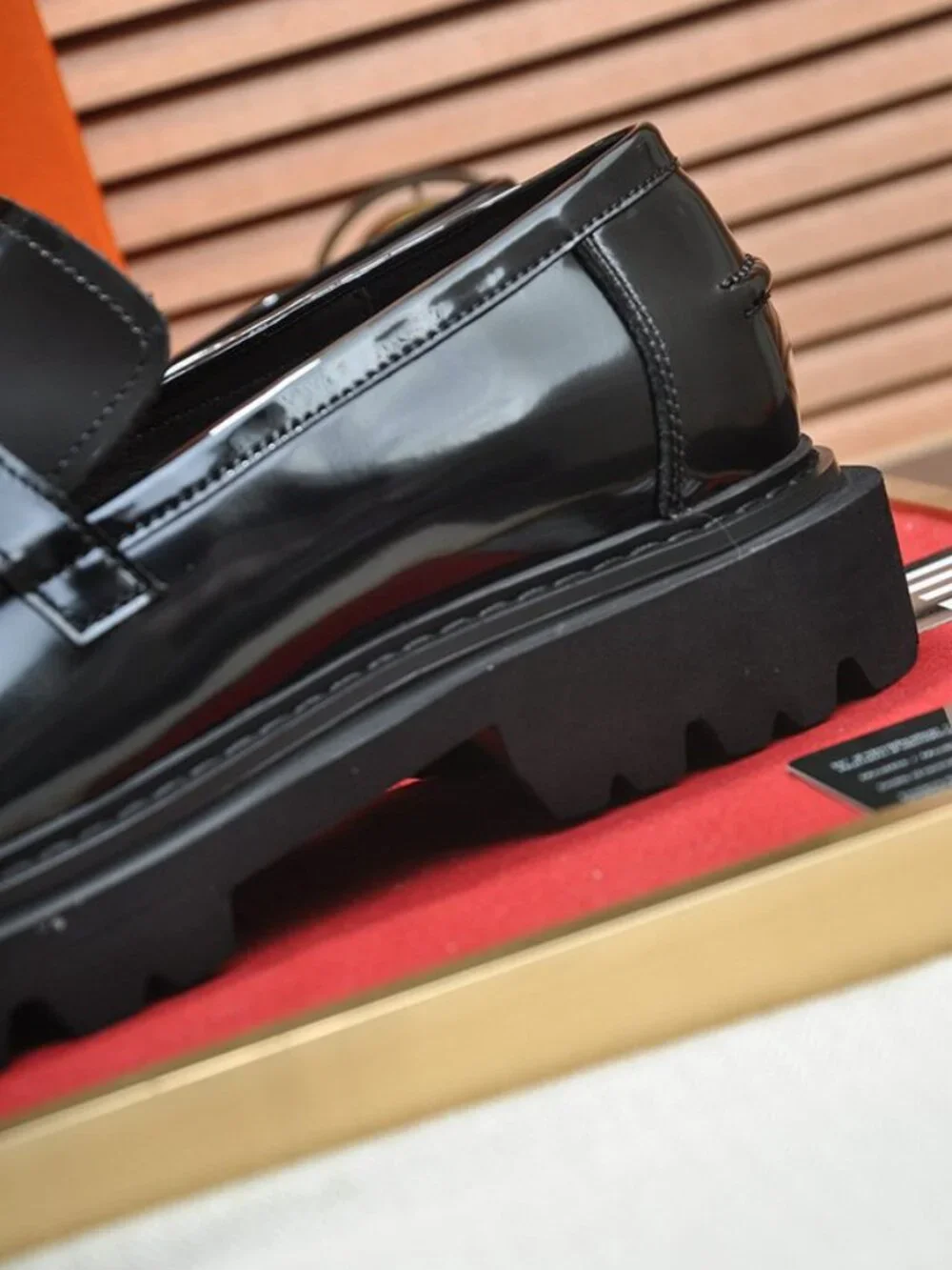 Hermes  premium black leather loafers